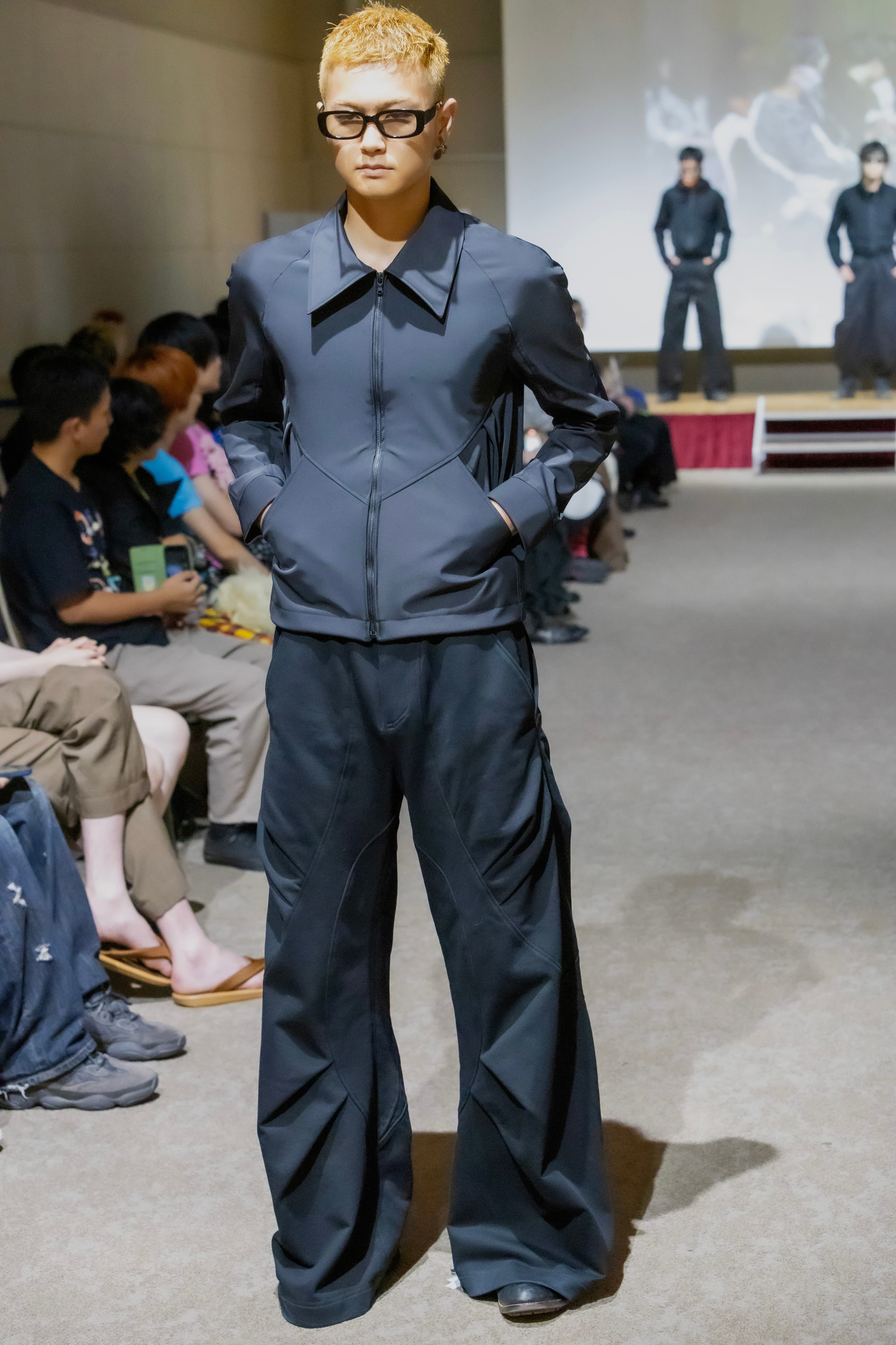 Look 9