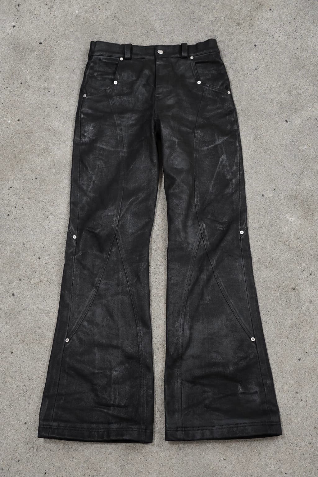 Coated Flow Jeans 6