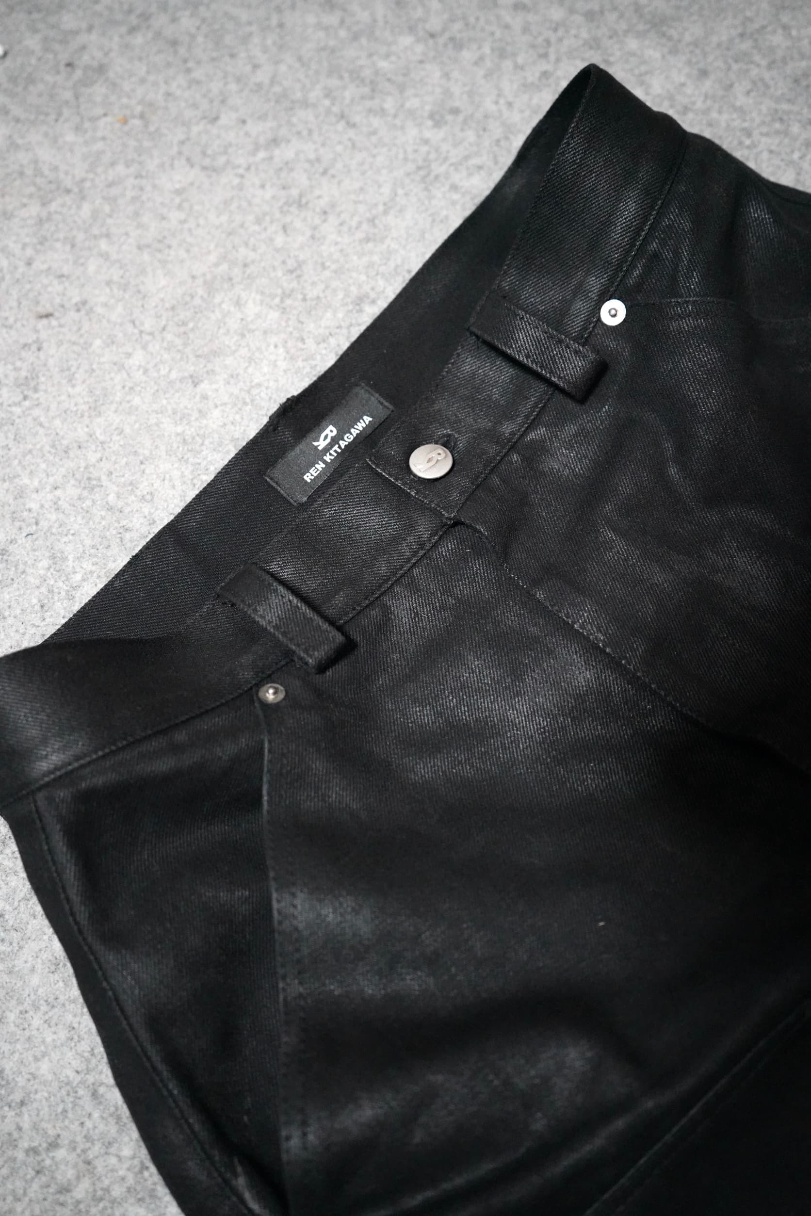 Coated Frame Jeans 7