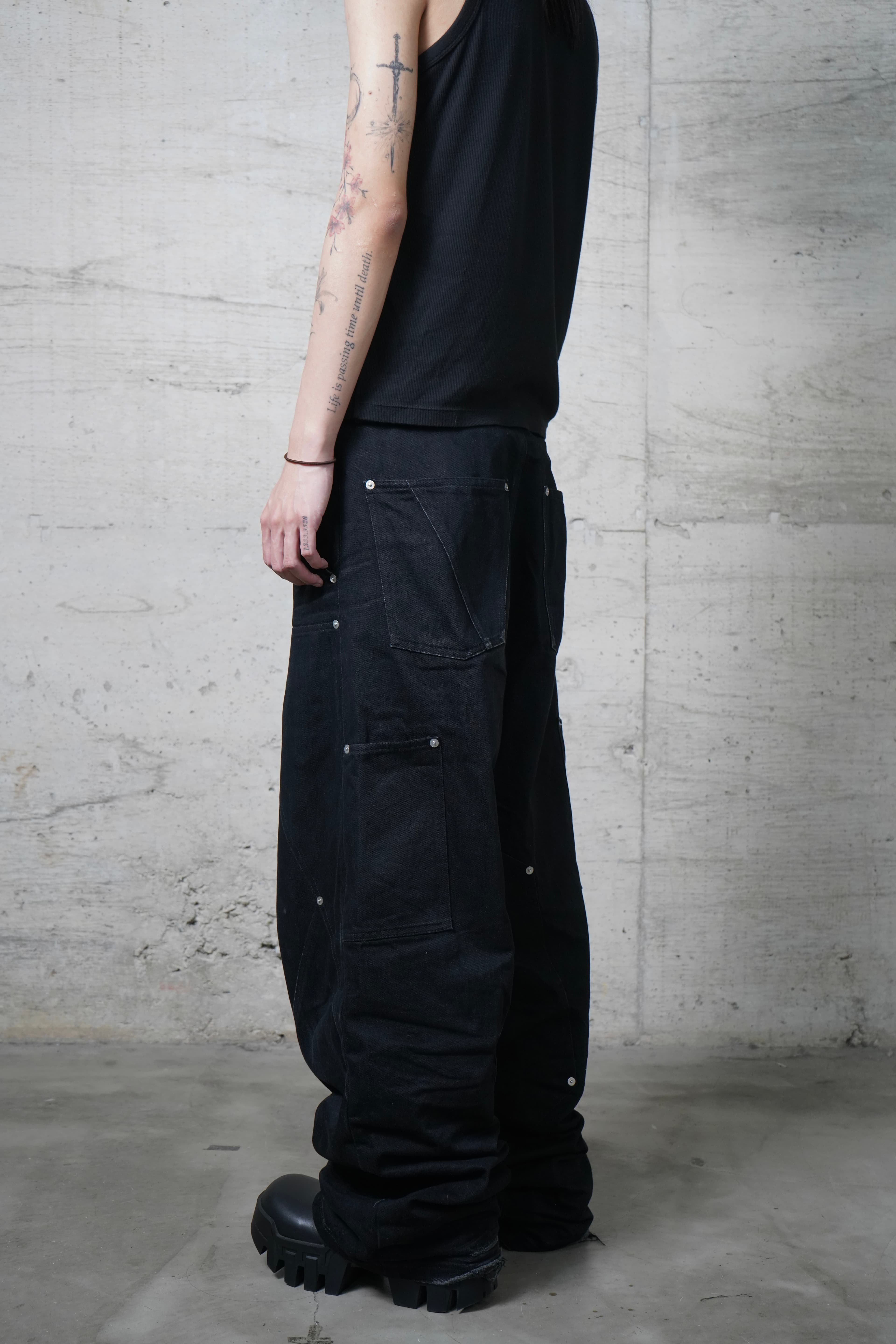 Frame Jeans 16
